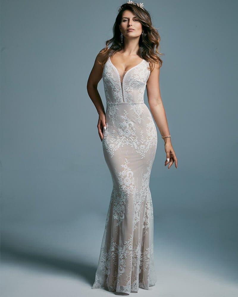 Suknia ślubna rybka podkreślająca kobiece kształty Porto 42 header The Boho Dresses perfect wedding dresses